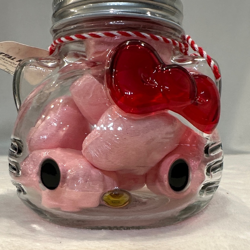 Sanrio Pink Bath Soak with Red Bow
